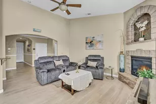 7920 Iona Way, Sacramento, CA 95828 - Photo 17