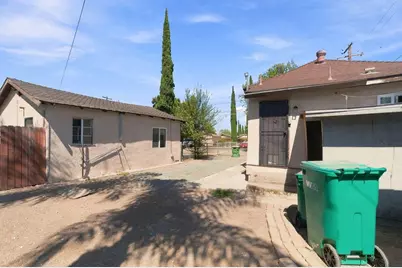1127 N F Street, Stockton, CA 95205 - Photo 15
