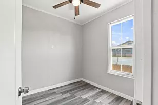 1127 N F St, Stockton, CA 95205 - Photo 21