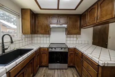 3161 Linfield Court, Turlock, CA 95382 - Photo 23