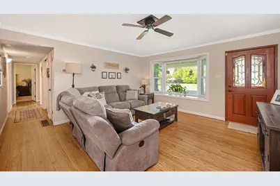 8630 Fairmont Way, Fair Oaks, CA 95628 - Photo 5