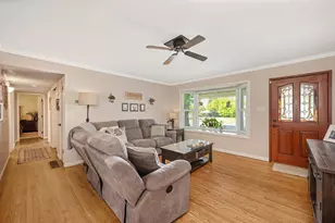 8630 Fairmont Wy, Fair Oaks, CA 95628 - Photo 5