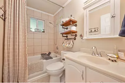 8630 Fairmont Way, Fair Oaks, CA 95628 - Photo 13