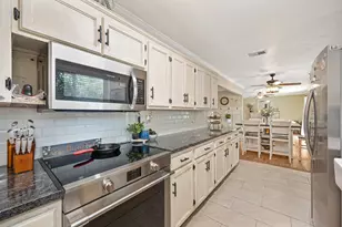 8630 Fairmont Wy, Fair Oaks, CA 95628 - Photo 7