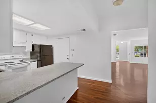 7821 53rd Ave, Sacramento, CA 95828 - Photo 9