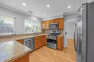 240 Farmington Cir, Roseville, CA 95678 - Photo 11