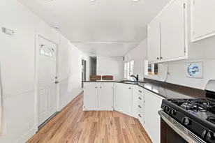 Dias Ave, Sacramento, CA 95824 - Photo 21