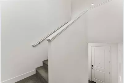 5301 E Commerce Way #25101, Sacramento, CA 95835 - Photo 11