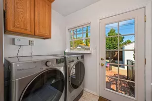 4329 I St, Sacramento, CA 95819 - Photo 23