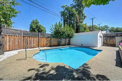 4329 I Street, Sacramento, CA 95819 - Photo 37