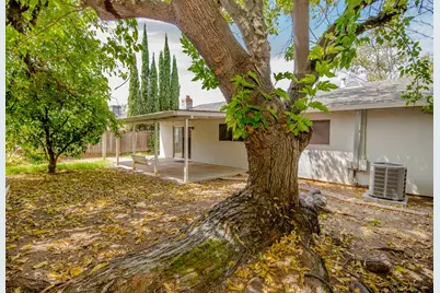 4824 Willowbrook Drive, Sacramento, CA 95842 - Photo 33