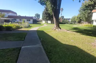 6231 Seyferth Way, Sacramento, CA 95823 - Photo 3