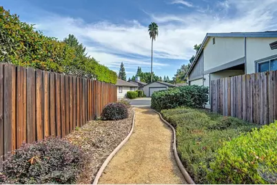 11022 Autumnwind Lane, Rancho Cordova, CA 95670 - Photo 35