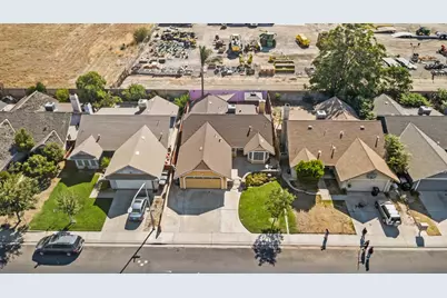2400 Cyrus Hall Drive, Modesto, CA 95358 - Photo 35