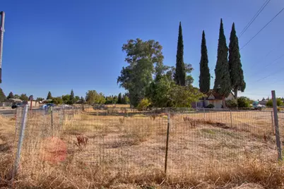 8016 Stevenson Avenue, Sacramento, CA 95828 - Photo 31