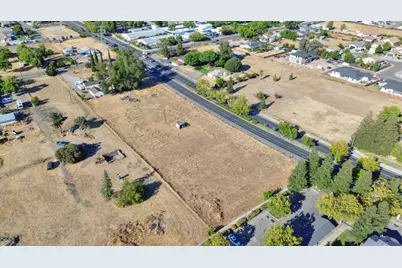 8016 Stevenson Avenue, Sacramento, CA 95828 - Photo 11
