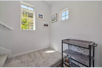 450 Tailoff Lane, Sacramento, CA 95818 - Photo 17
