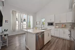450 Tailoff Ln, Sacramento, CA 95818 - Photo 9