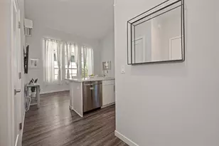 450 Tailoff Ln, Sacramento, CA 95818 - Photo 9