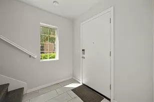450 Tailoff Ln, Sacramento, CA 95818 - Photo 3