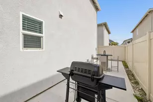 3859 Roseparke Way, Sacramento, CA 95834 - Photo 37