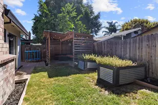2090 Pebblewood Dr, Sacramento, CA 95833 - Photo 31