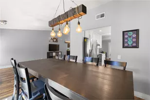 2090 Pebblewood Dr, Sacramento, CA 95833 - Photo 15