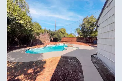 6150 Parkoaks Drive, Citrus Heights, CA 95621 - Photo 5