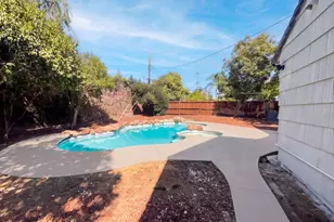 6150 Parkoaks Dr, Citrus Heights, CA 95621 - Photo 5