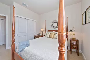 10817 Portico Cir, Rancho Cordova, CA 95670 - Photo 25