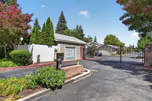 4724 Courtland Ln, Carmichael, CA 95608 - Photo 31