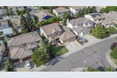 9569 Hickory Rail Way, Elk Grove, CA 95624 - Photo 33