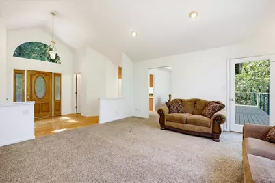 13531 Capitol, Grass Valley, CA 95945 - Photo 9