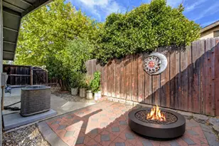 2793 Primo Way, Sacramento, CA 95833 - Photo 29
