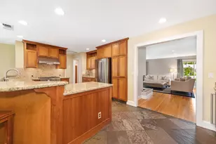 4045 Esperanza Dr, Sacramento, CA 95864 - Photo 17