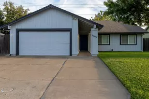 8208 Cottonfield Way, Sacramento, CA 95828 - Photo 3
