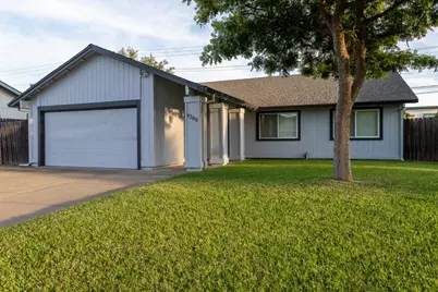 8208 Cottonfield Way, Sacramento, CA 95828 - Photo 1