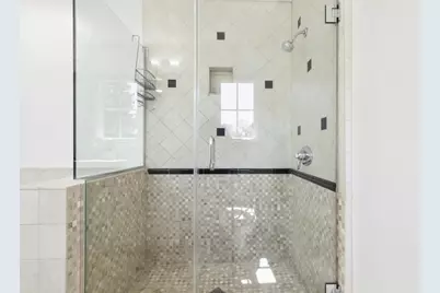 1144 7th Avenue, Sacramento, CA 95818 - Photo 43