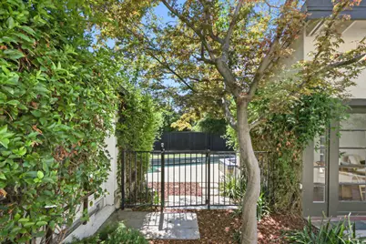1144 7th Avenue, Sacramento, CA 95818 - Photo 63