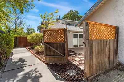 2022 E 8th Street, Davis, CA 95618 - Photo 27