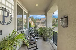 201 Waters Edge Dr, Waterford, CA 95386 - Photo 3