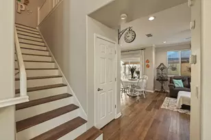 201 Waters Edge Dr, Waterford, CA 95386 - Photo 9
