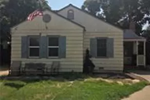 52 W 25th St, Merced, CA 95340 - Photo 1