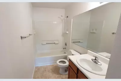 565 Peerless Way #210, Tracy, CA 95376 - Photo 11