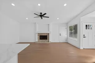 3080 Funston Dr, Sacramento, CA 95833 - Photo 9