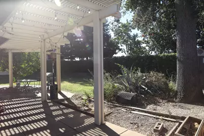7926 Mansell Way, Elk Grove, CA 95758 - Photo 9