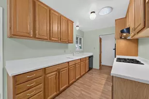 1727 Archer Dr, Woodland, CA 95695 - Photo 9