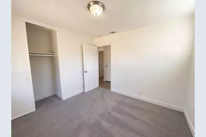 5313 Fernwood Way, Sacramento, CA 95841 - Photo 17