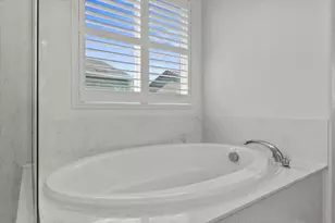 14 Cliff Breeze Pl, Sacramento, CA 95835 - Photo 35