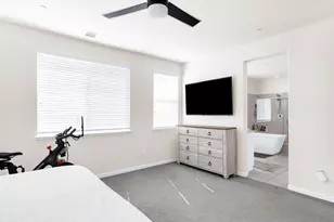 2104 Melody Ln, Modesto, CA 95355 - Photo 23